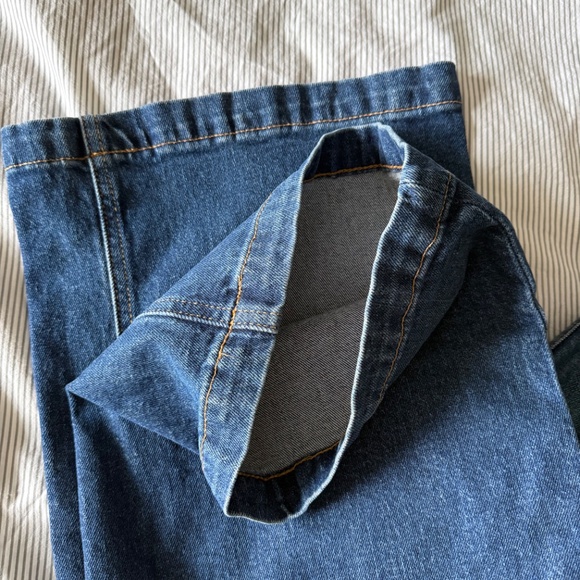 GAP High Rise Stride Jeans - Picture 3 of 4
